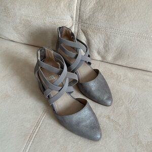 Eileen Fisher Silver Leather Suede Classy Strappy Block Heel Pump